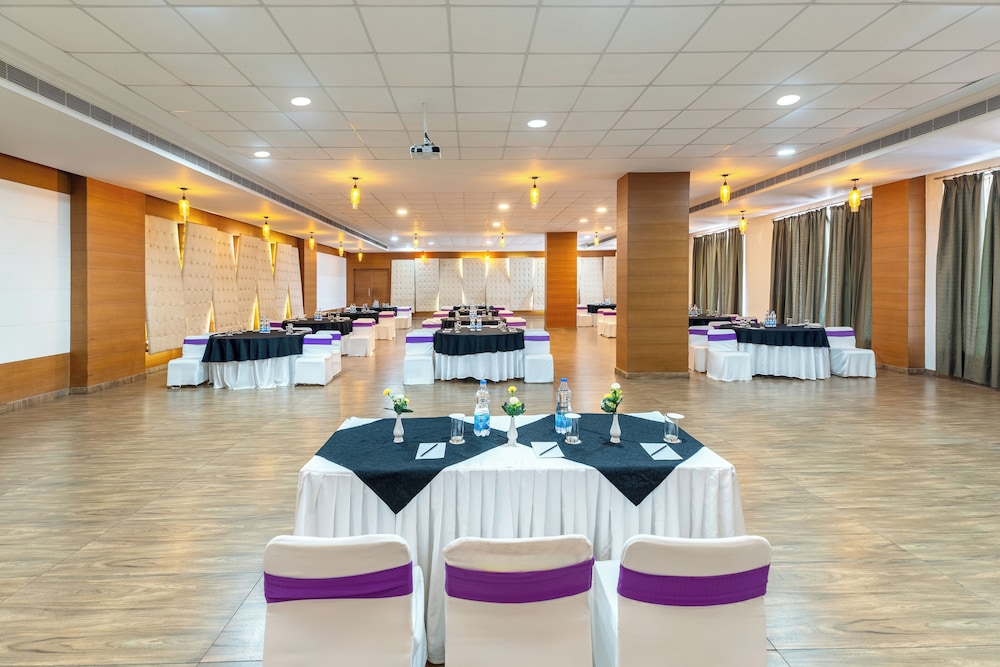 Via Lakhela Resort & Spa 43/50