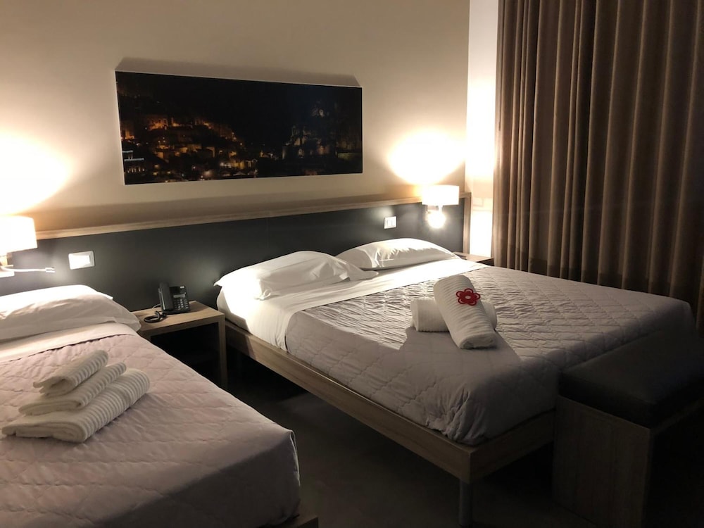 La Sosta Motel 15/50