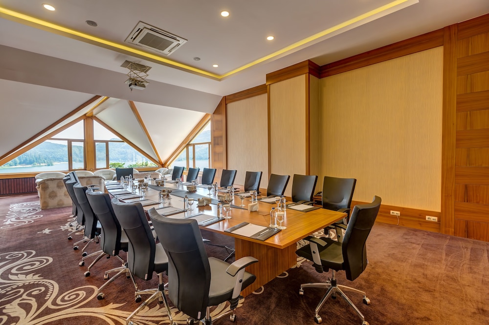Buyuk Abant Hotel 37/50