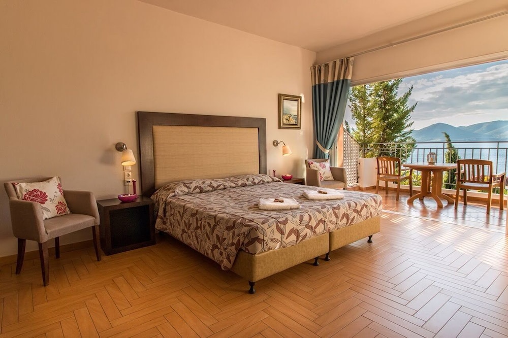Thalassa Hotel 16/57