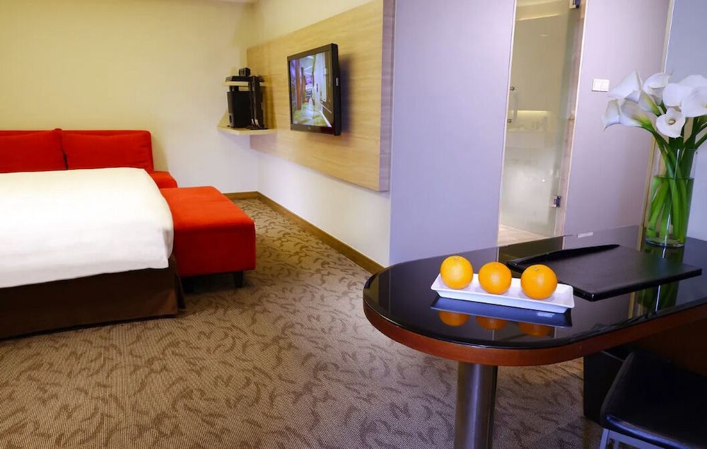 Aston Pluit Hotel and Residence 41/66