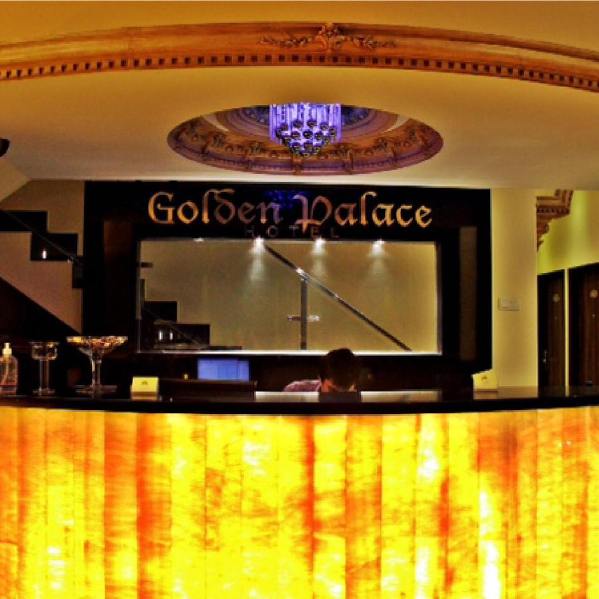 Oyo 108 Golden Palace Hotel 12/50