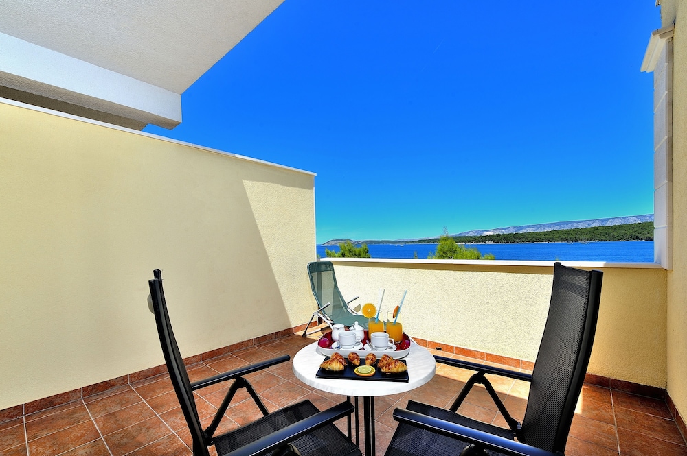 Hotel Antica 39/50