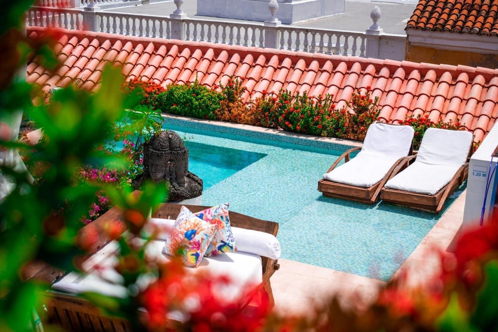 Aguamarina Hotel Boutique 42/50