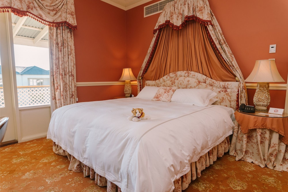 Chateau Yering Hotel 11/57