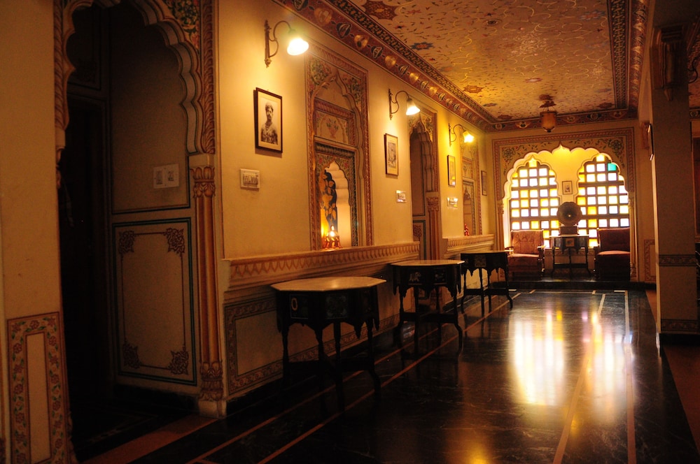 Hotel Sajjan Niwas 3/32