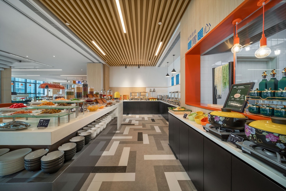 Holiday Inn Express Rongcheng Science and Technology Park 44/53
