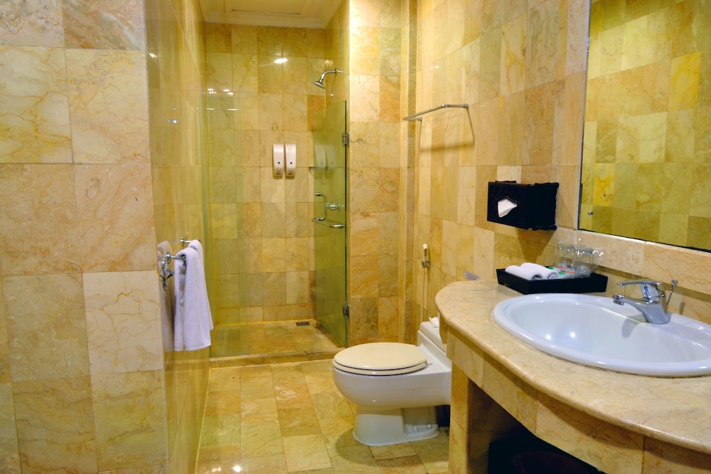 Hotel Kumala Pantai 19/75