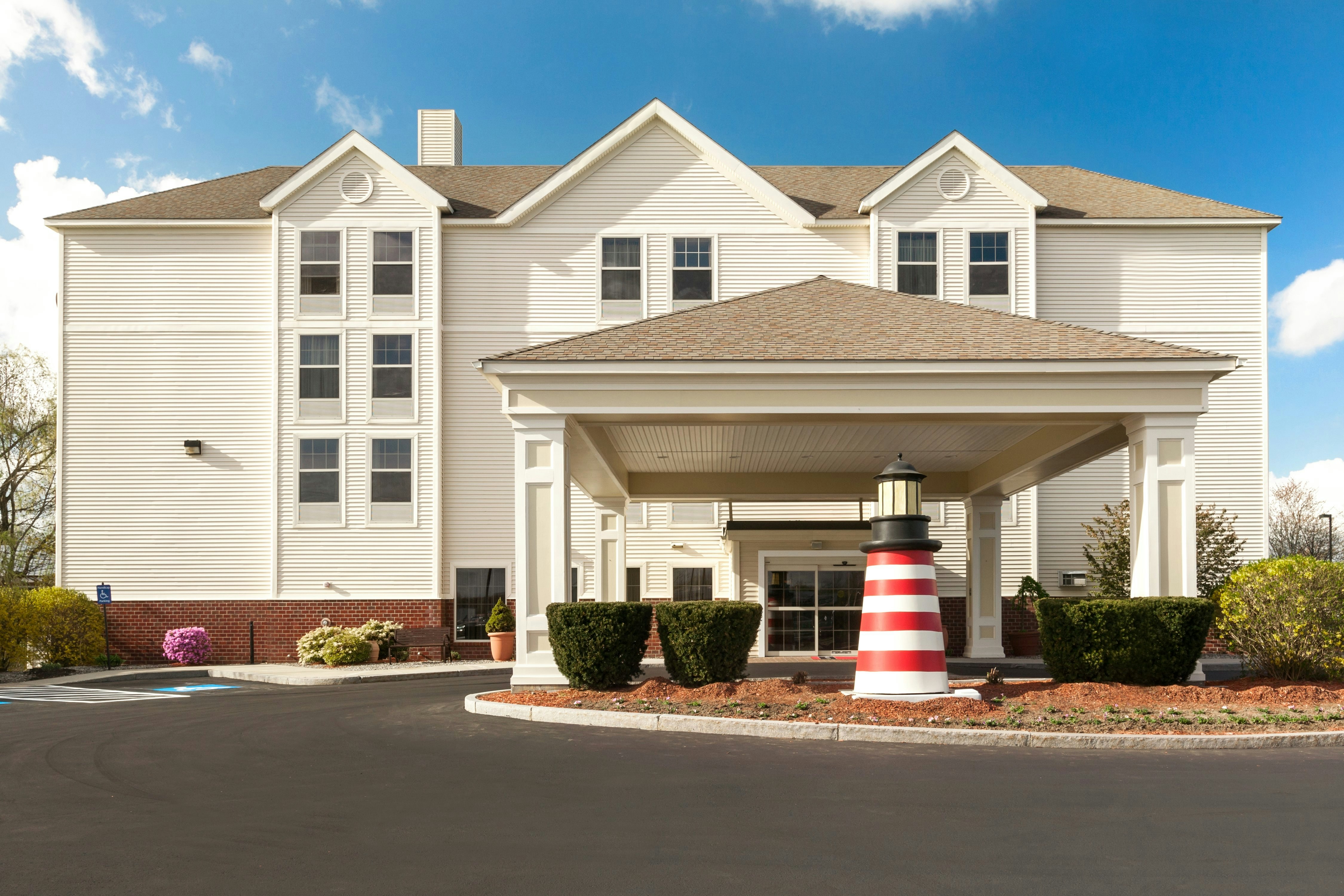 Hampton Inn Waterville 2/55