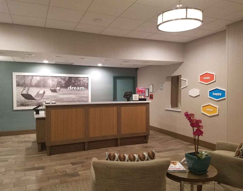 Hampton Inn Channel Islands Harbor 7/65