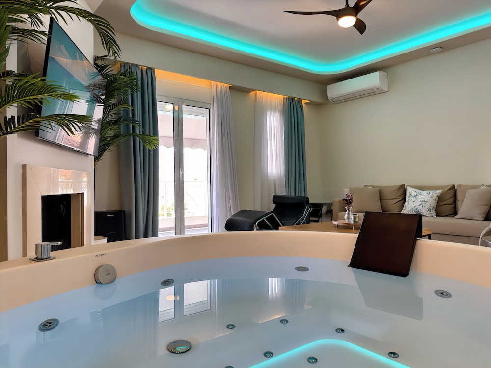 Panorama Suites And Spa 75/85