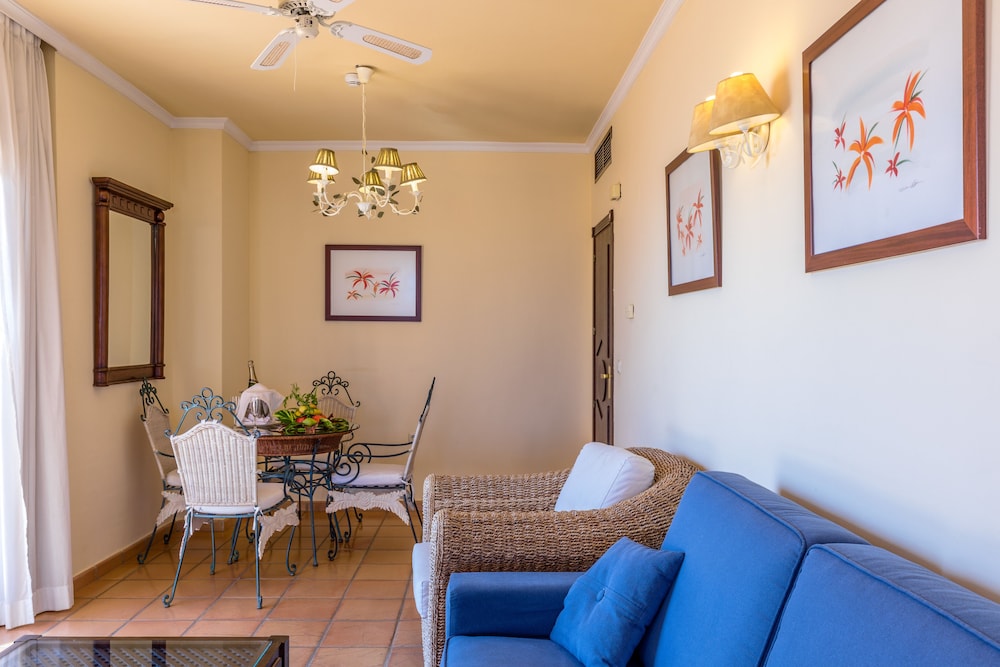 Hotel Ibersol Almunecar Beach and Spa 45/67
