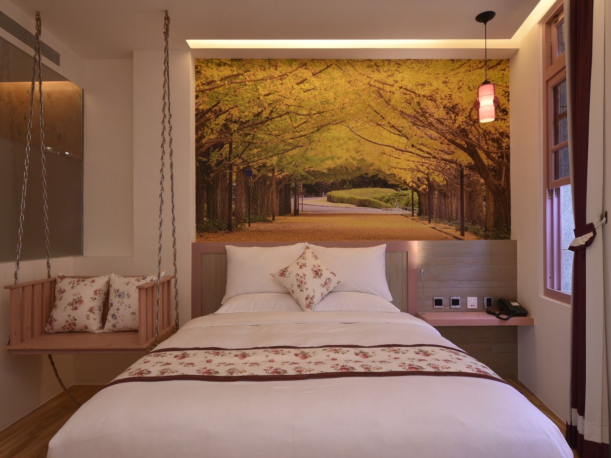 SUPERIOR, DOUBLE BED