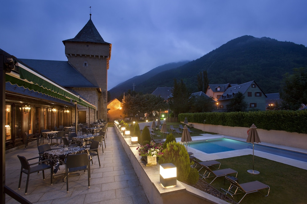 Parador De Arties 40/50