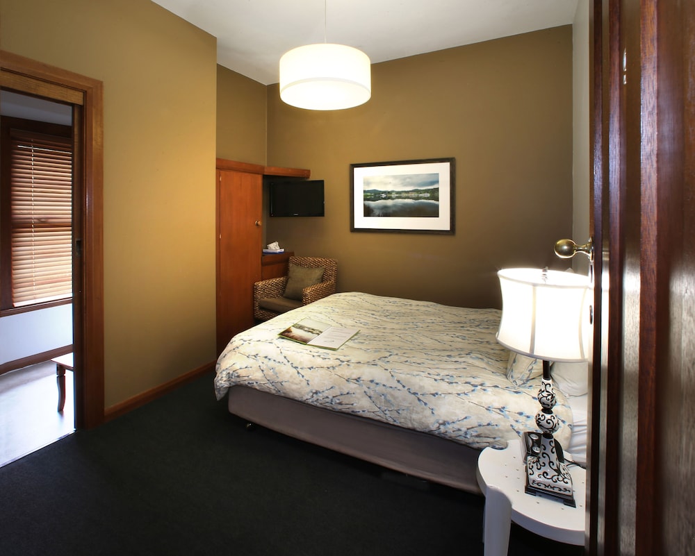 Heritage, Budget, Double Bed