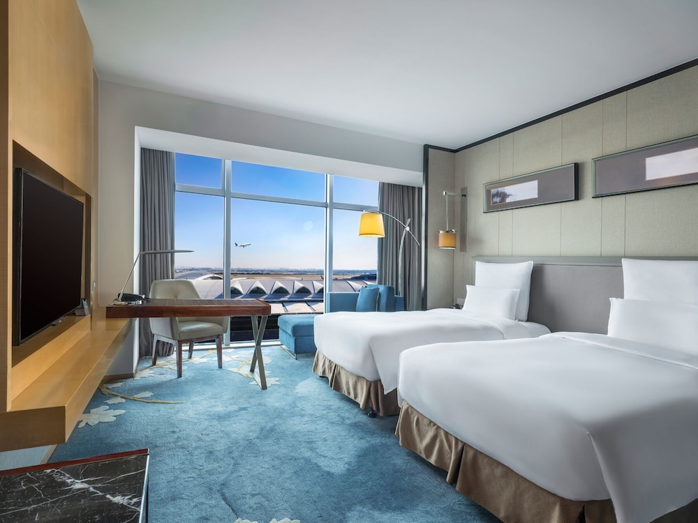 Pullman Guangzhou Baiyun Airport Hotel 29/77