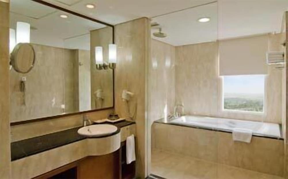 Labersa Grand Hotel And Convention Center 48/48