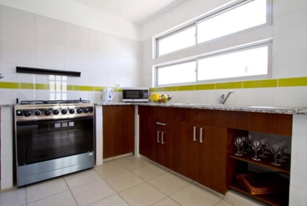 Terranova Suites 2/44