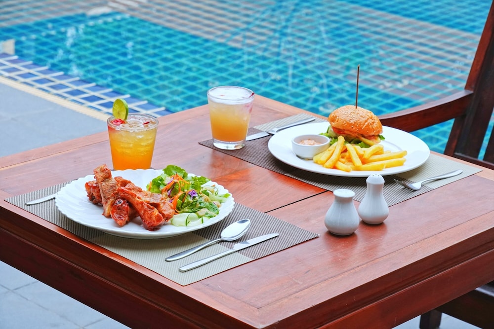 Sada Hotel 33/50