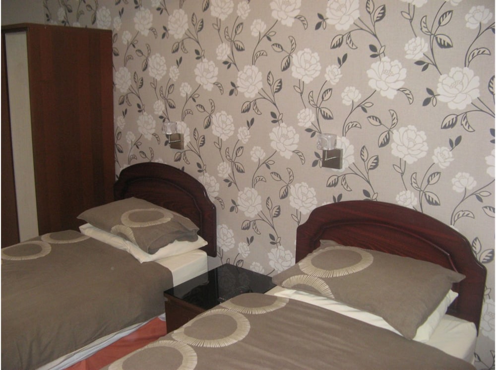 Tanes Hotel 30/61