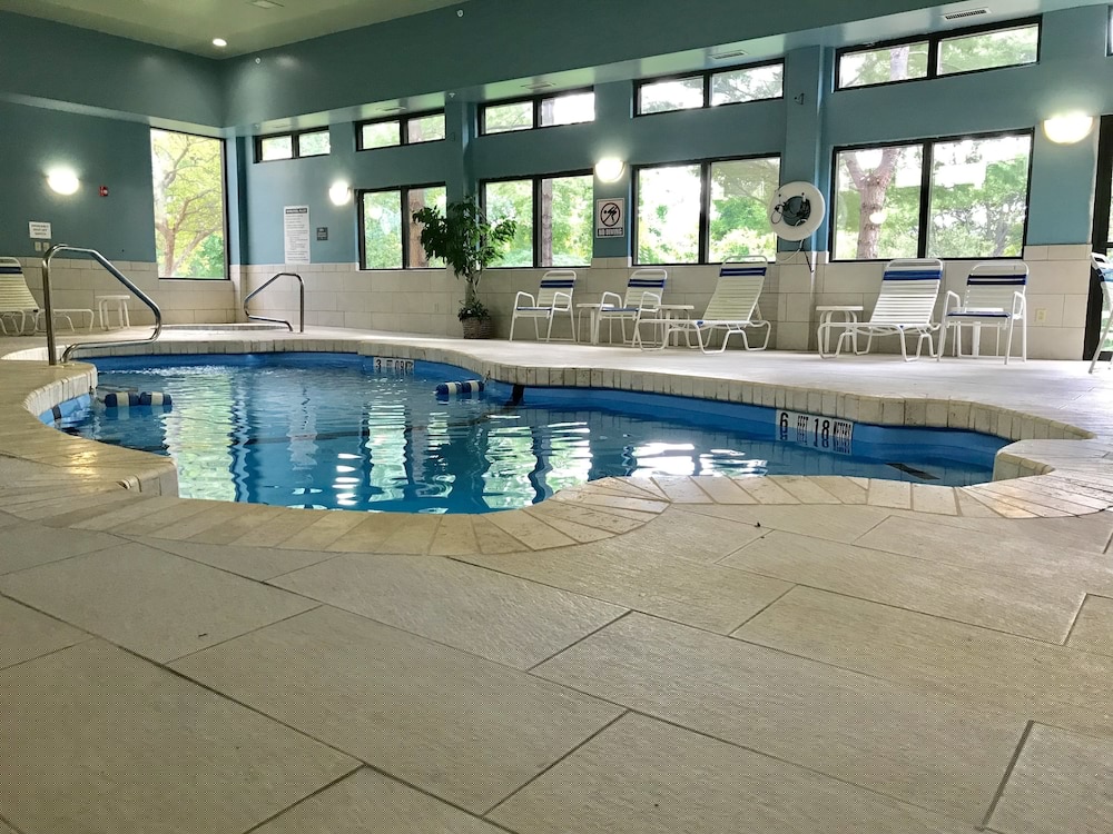 swimming pool spa