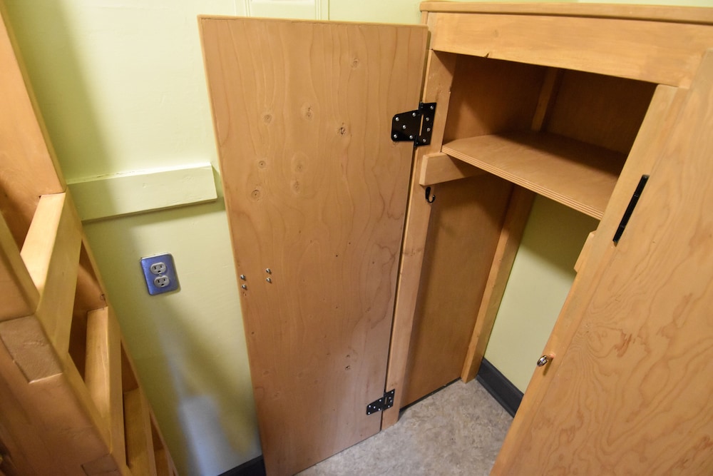 Ocean Island Inn Backpackers Suites Hostel 39/79