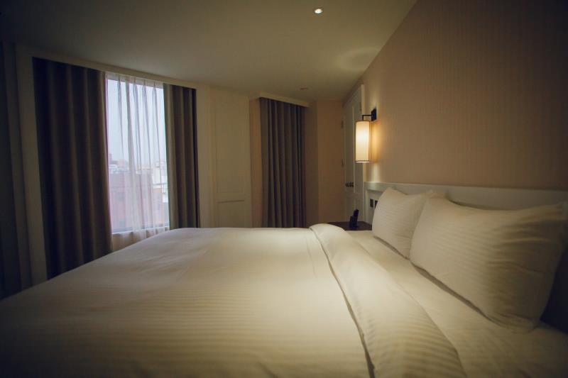 جناح بسرير مزدوج بإطلالة على المتنزه، Inn By The Village 2/3