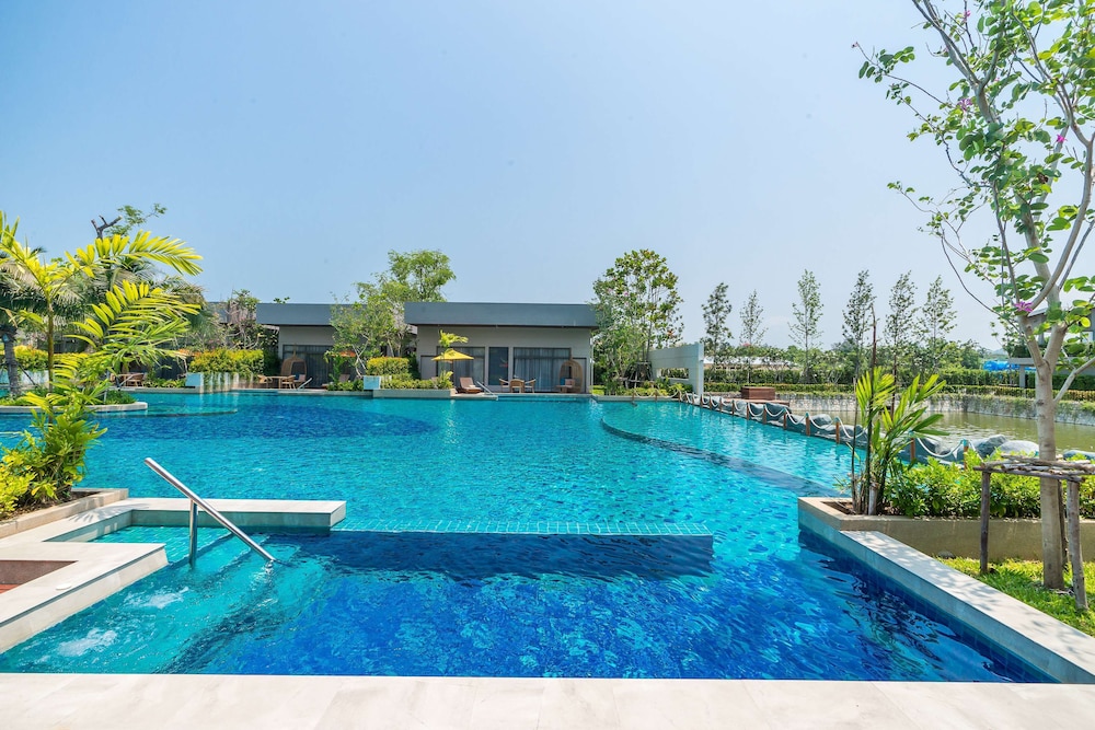Avani Hua Hin Resort 9/87