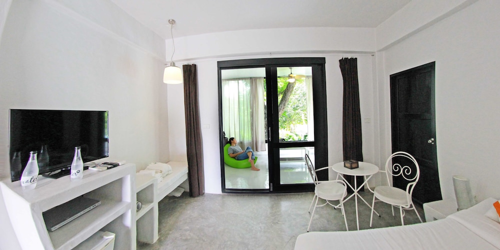 Vorona Resort 10/50