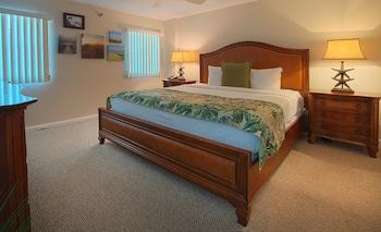 2 Bedrooms, Superior, Suite, Multiple Beds, Partial Ocean View