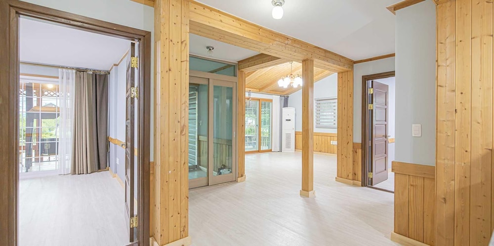 Gyeongju Cabin House Pension 49/50