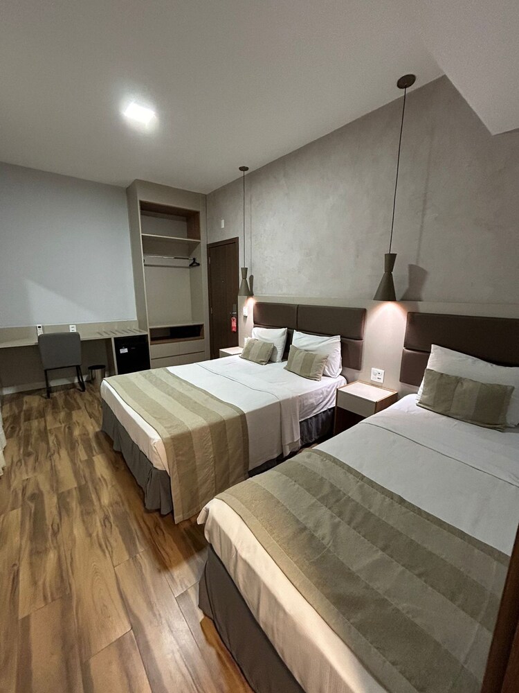 Residencial Sausalito 16/40