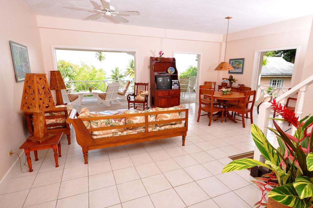 Plantation Beach Villas 28/50