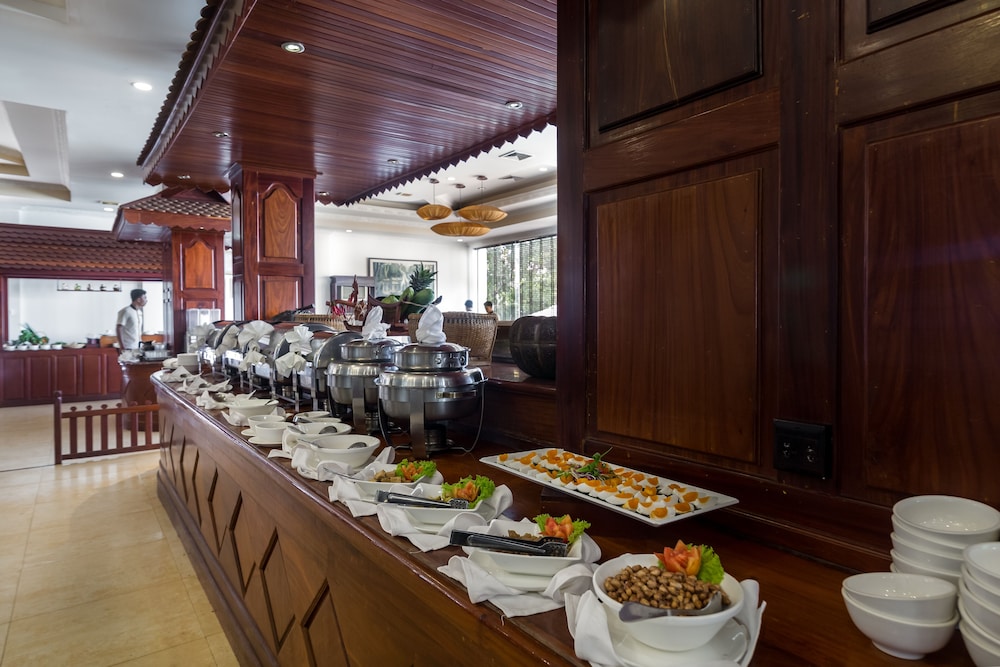 Kingdom Angkor Hotel 64/70