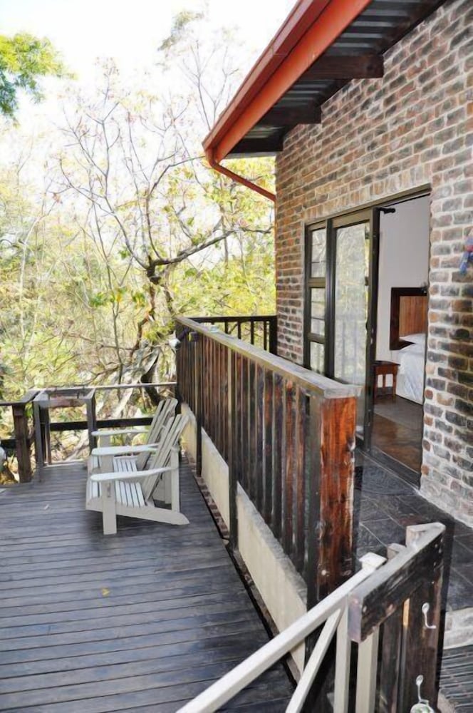 Lost Trail Bed And Breakfast 1/29