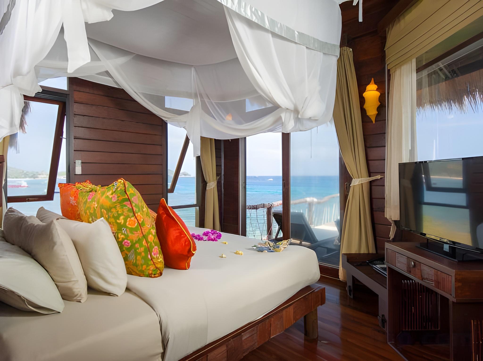 Cottage, Villa, Double and Twin Beds