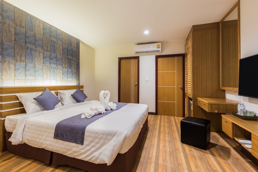 Tee Pak Dee Resident Phuket 27/66