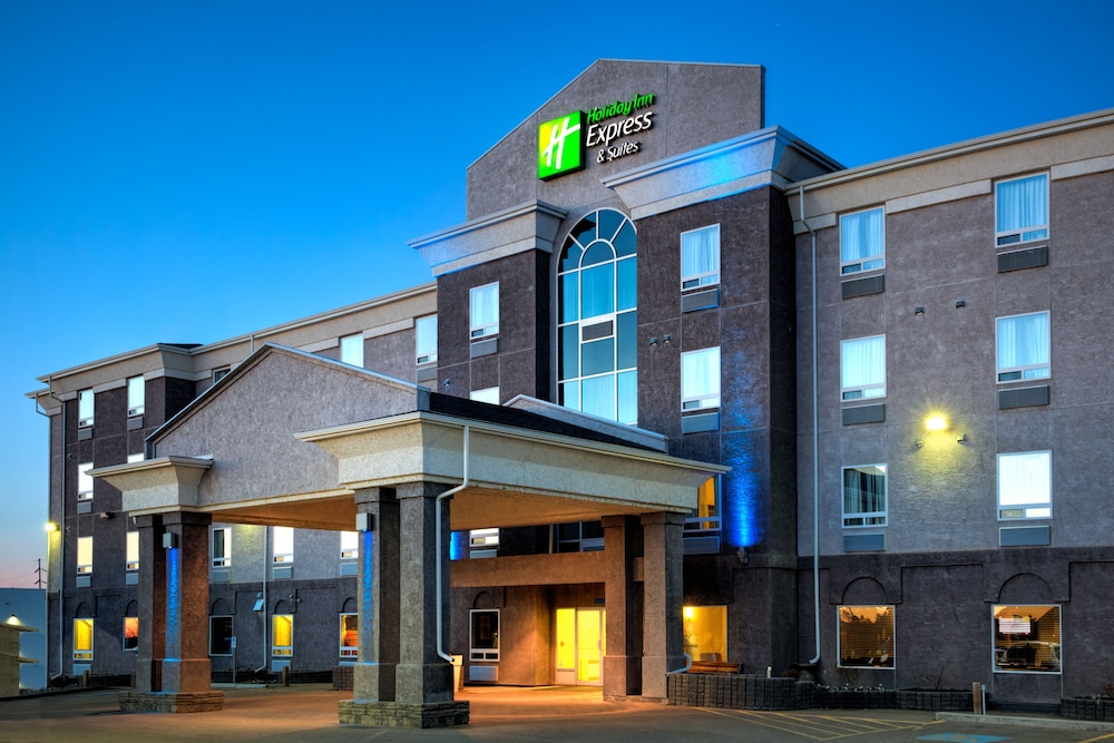 Ramada by Wyndham Prince Albert 5/52