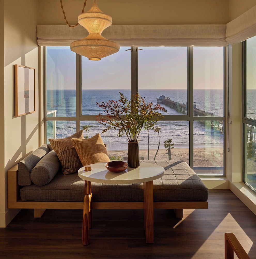 MISSION PACIFIC BEACH RESORT, part of JdV by Hyatt 26/50