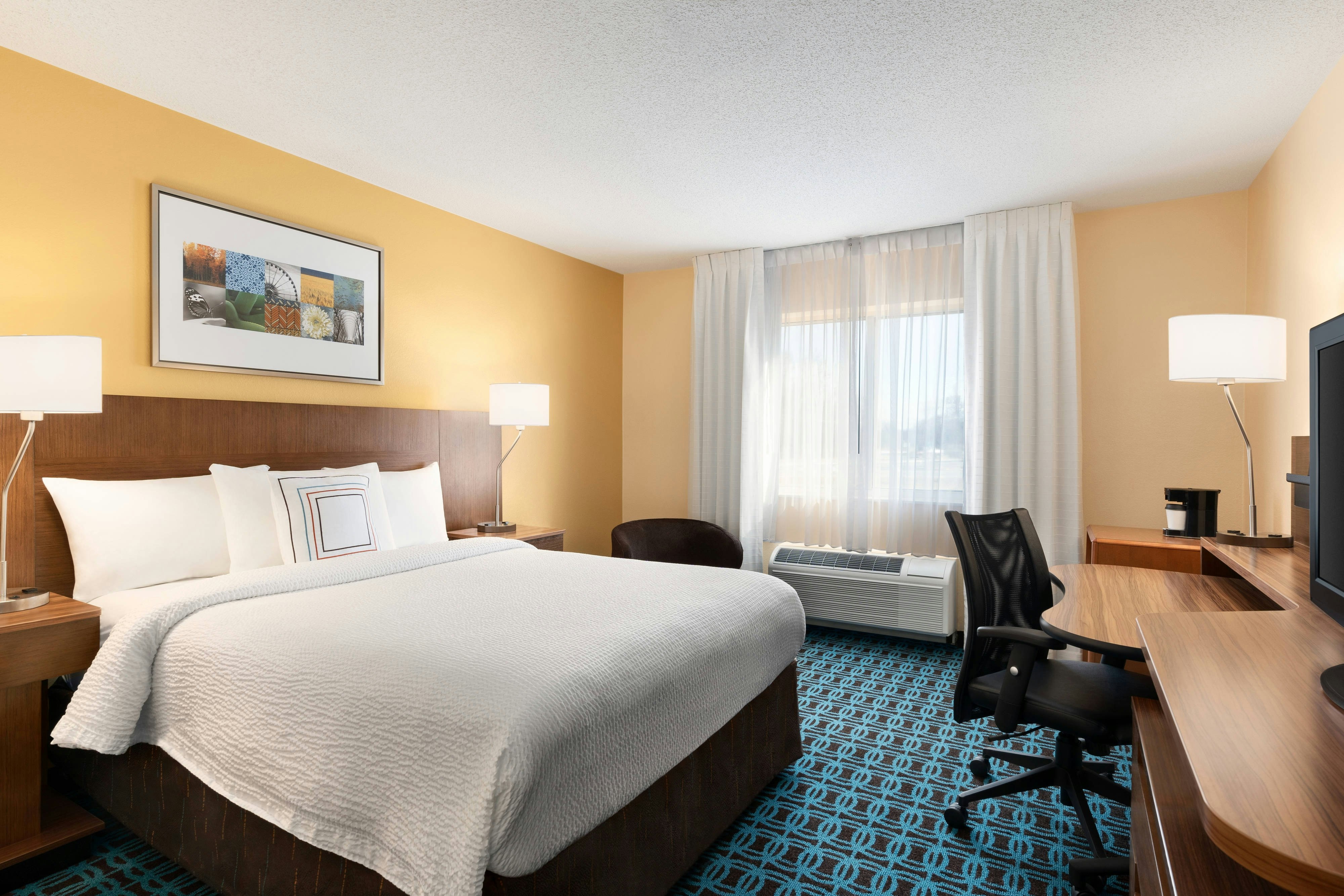Room, Queen Bed