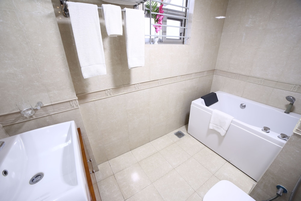 Nascent Gardenia, Gulshan 47/48