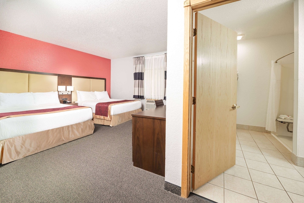 Ramada By Wyndham Keystone Near Mt Rushmore 30/61