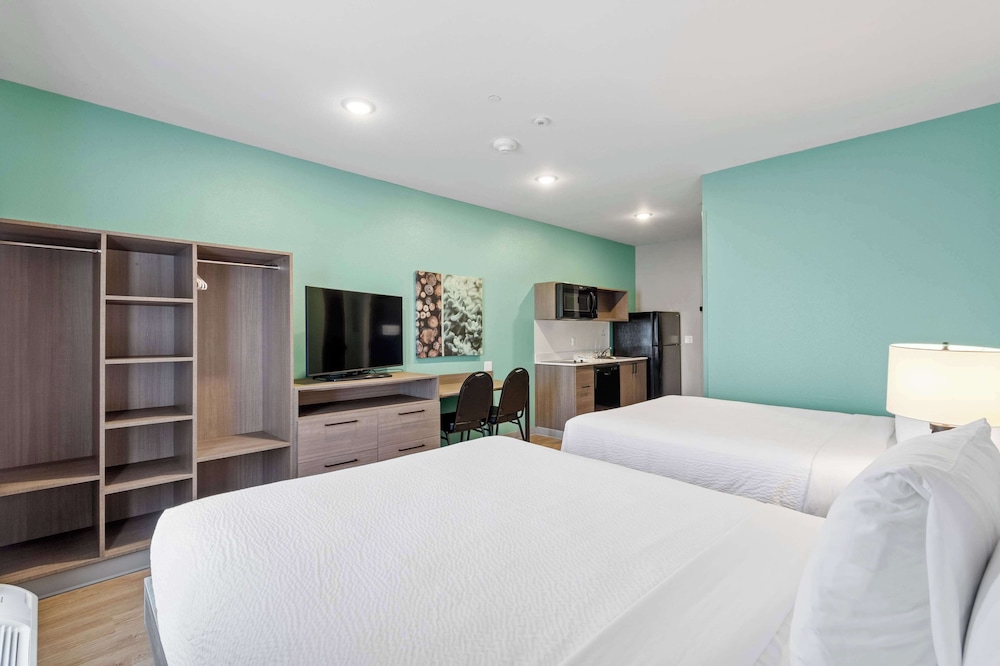 ECHO Suites Extended Stay by Wyndham Dallas Plano/Richardson 25/62
