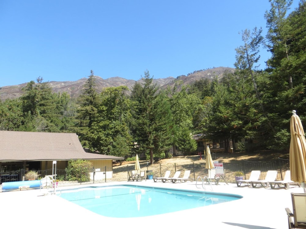 Big Sur Lodge 30/67