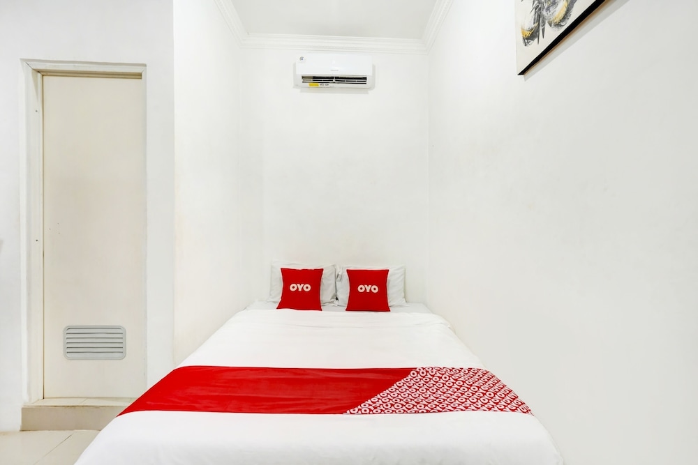 Hotel O near UNISLA formerly Homestay Bougenville 6/44