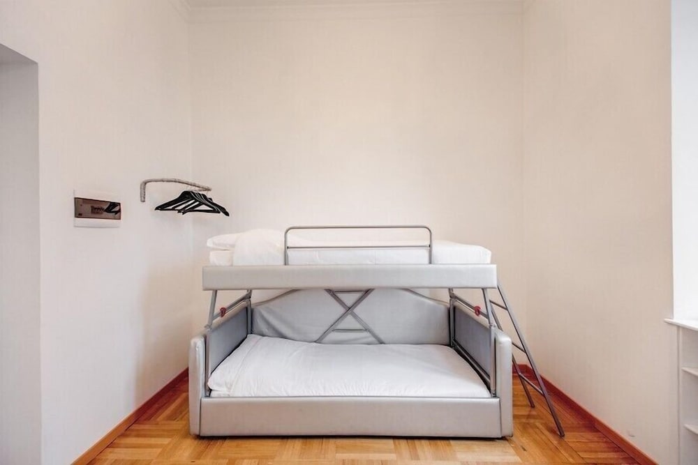 Imperia Suite 21/48