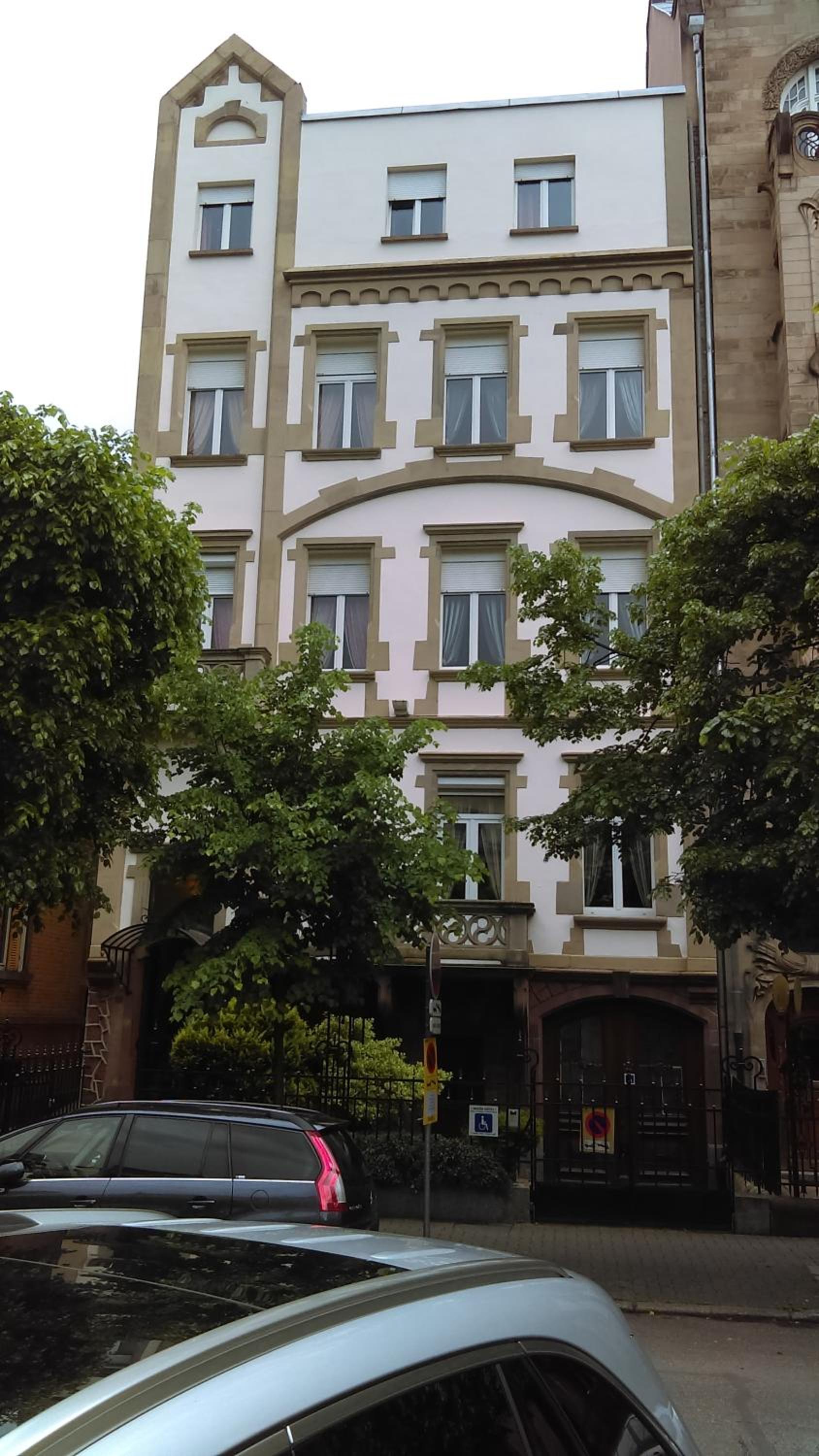 Hotel De L Orangerie 47/54