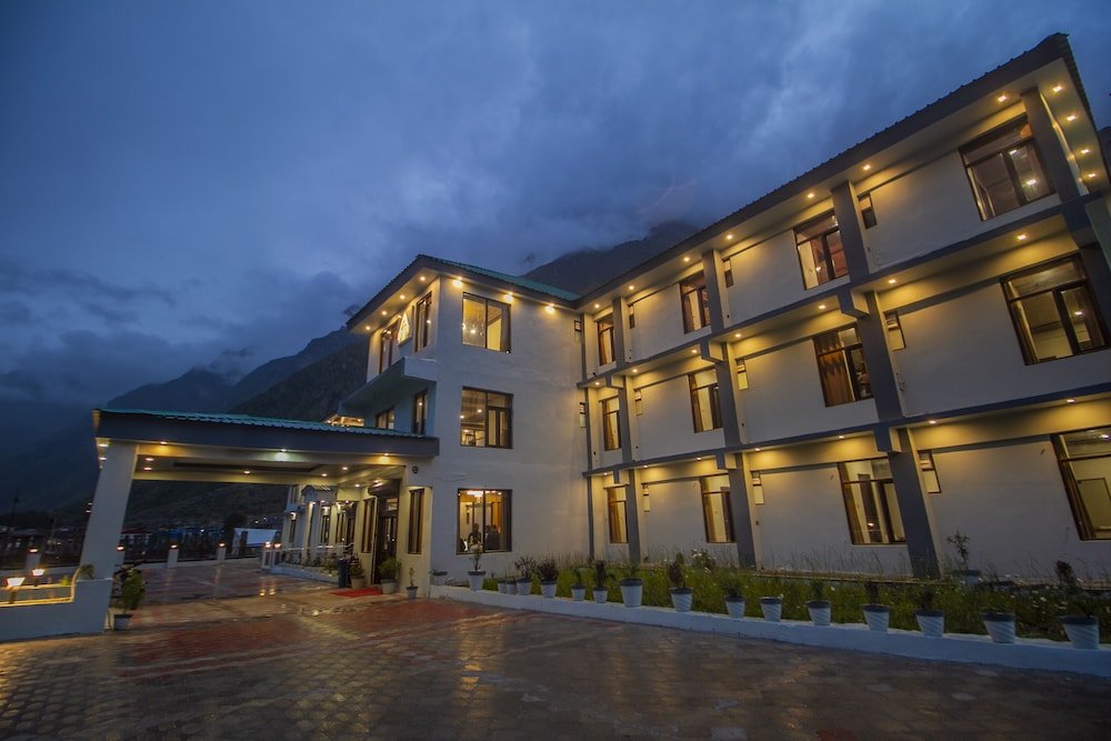 Amritara The Avadh in BADRINATH