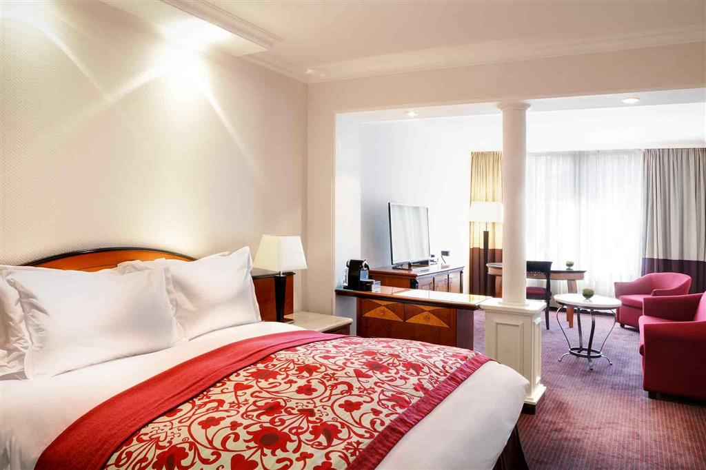 Sofitel Budapest Chain Bridge 7/50