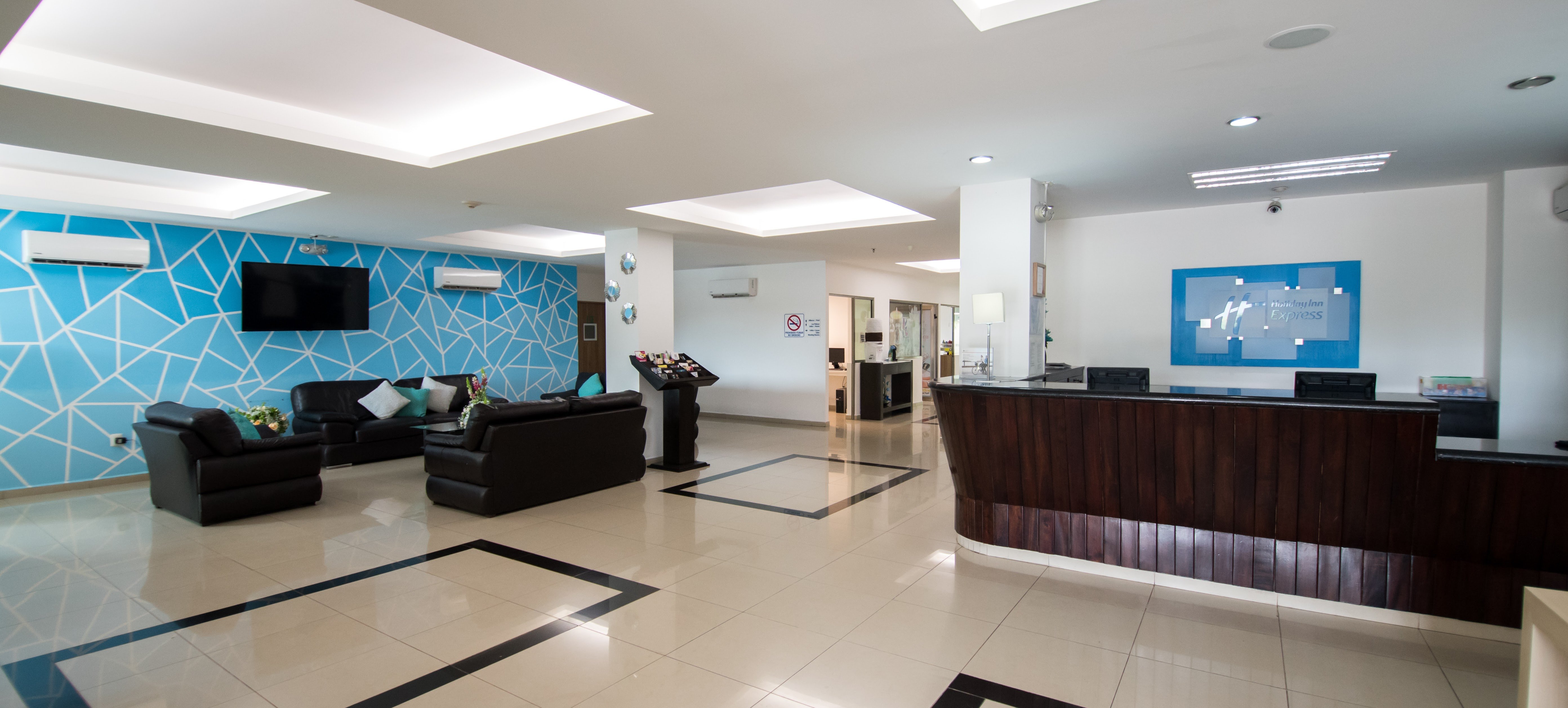 HOLIDAY INN EXPRESS PARAISO DOS BOCAS 18/23